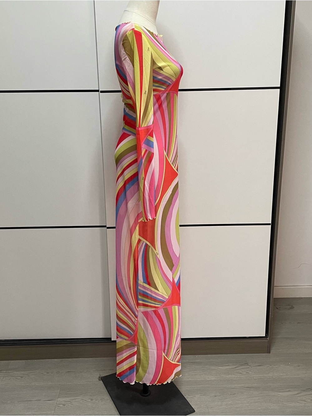 Emilio Pucci Multicolor Swirl-Print Long Sleeve Maxi Dress - Picture 3 of 10
